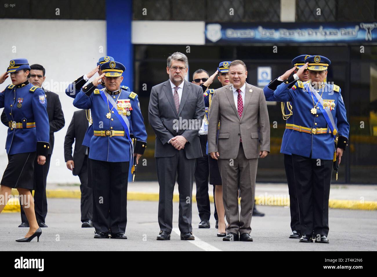 Policia comandante hi-res stock photography and images - Alamy
