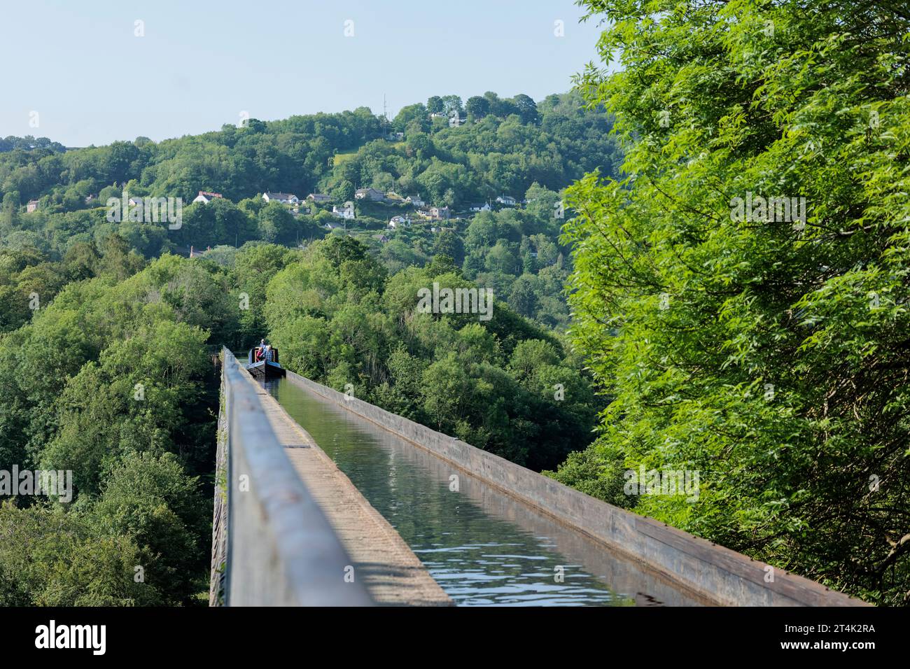 Canal boat on the Pontcysyllte Aqueduct over the Dee Valley, Llangollen Canal, Denbighshire, Wales Stock Photo
