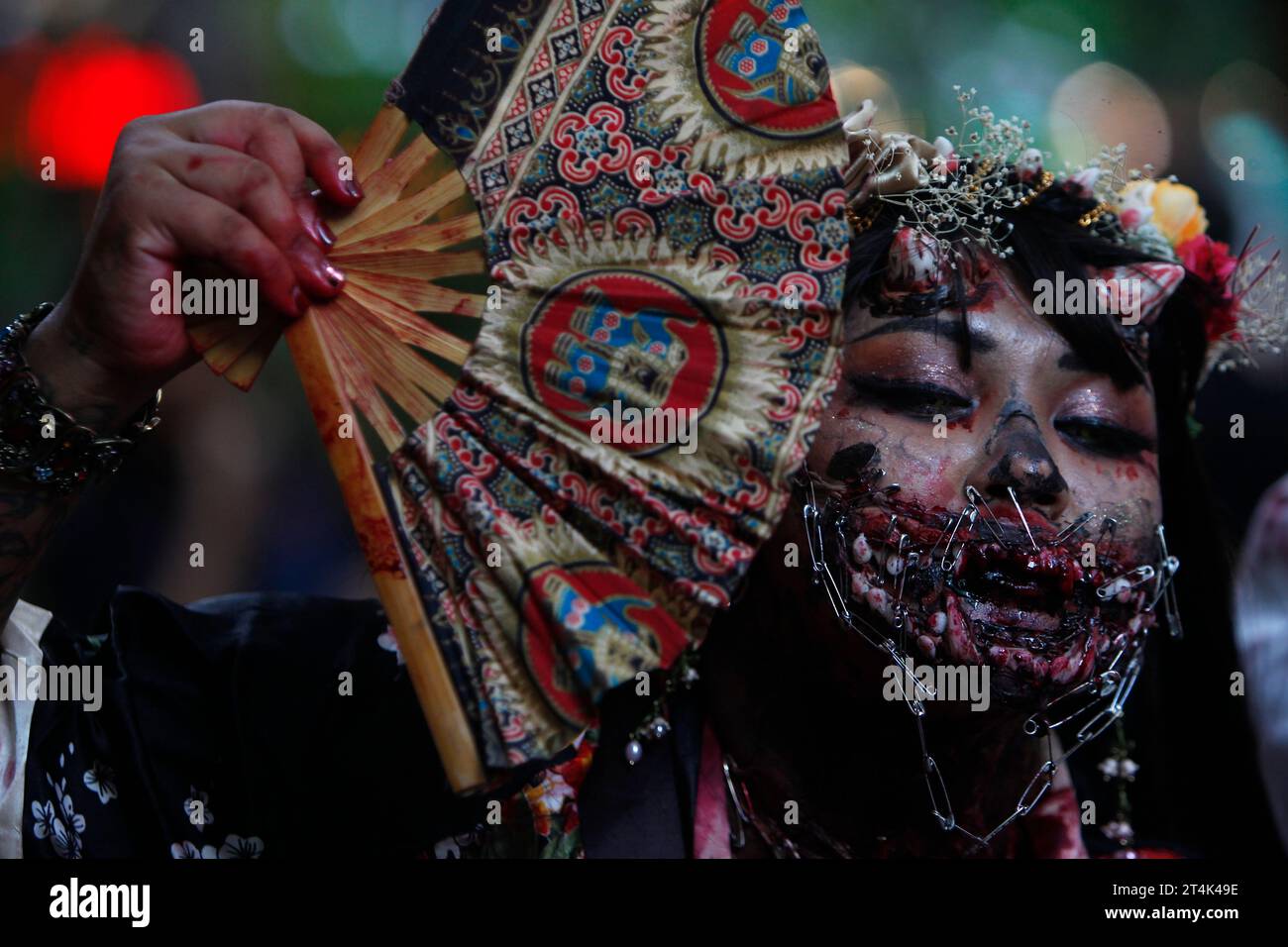 Bangkok, Thailand. 31st Oct, 2023. A woman with Halloween makeup and