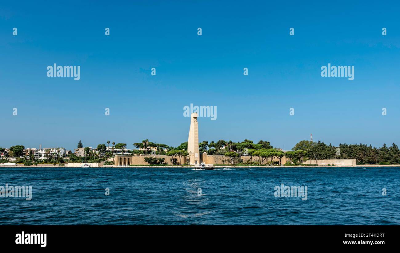 monumento al marinaio di brindisi