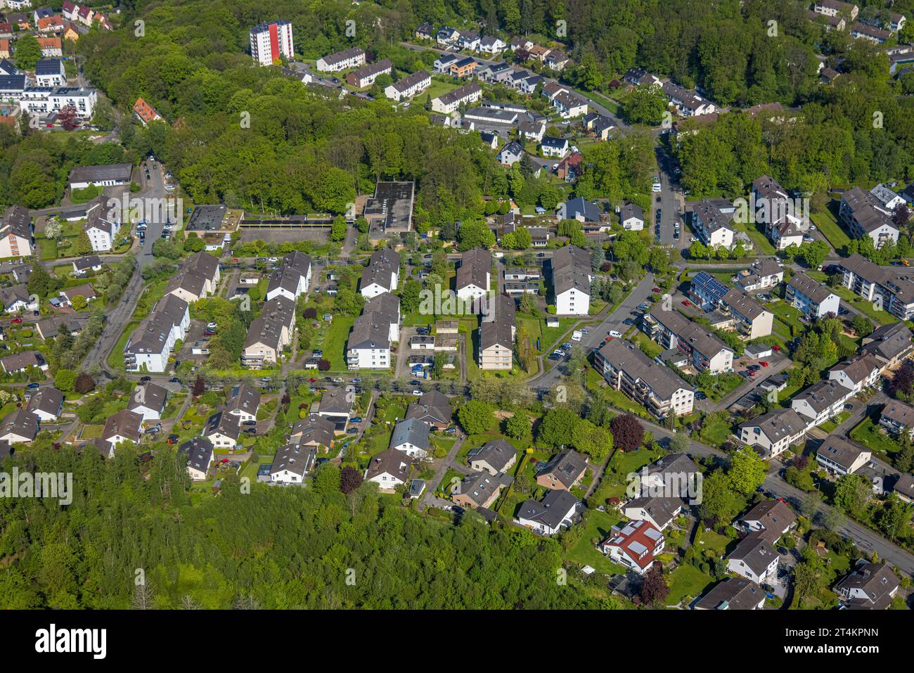 Aerial view, Müggenberg-Rusch elementary school, Königsbergstraße housing estate, Neheim, Arnsberg, Sauerland, North Rhine-Westphalia, Germany, Educat Stock Photo