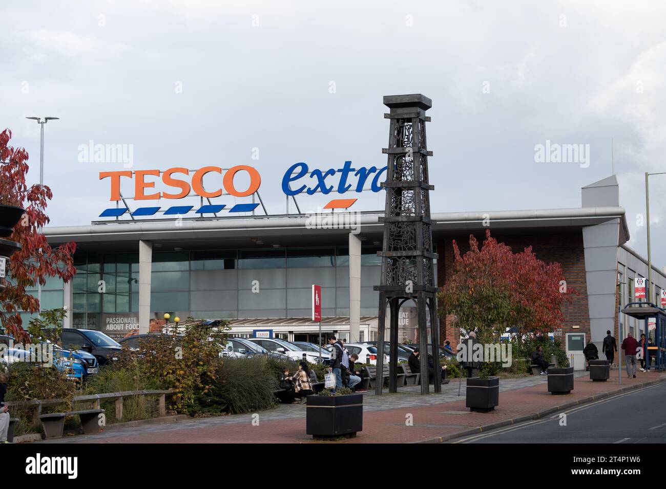 Tesco Extra store, High Street, Cradley Heath, West Midlands, England, UK Stock Photo