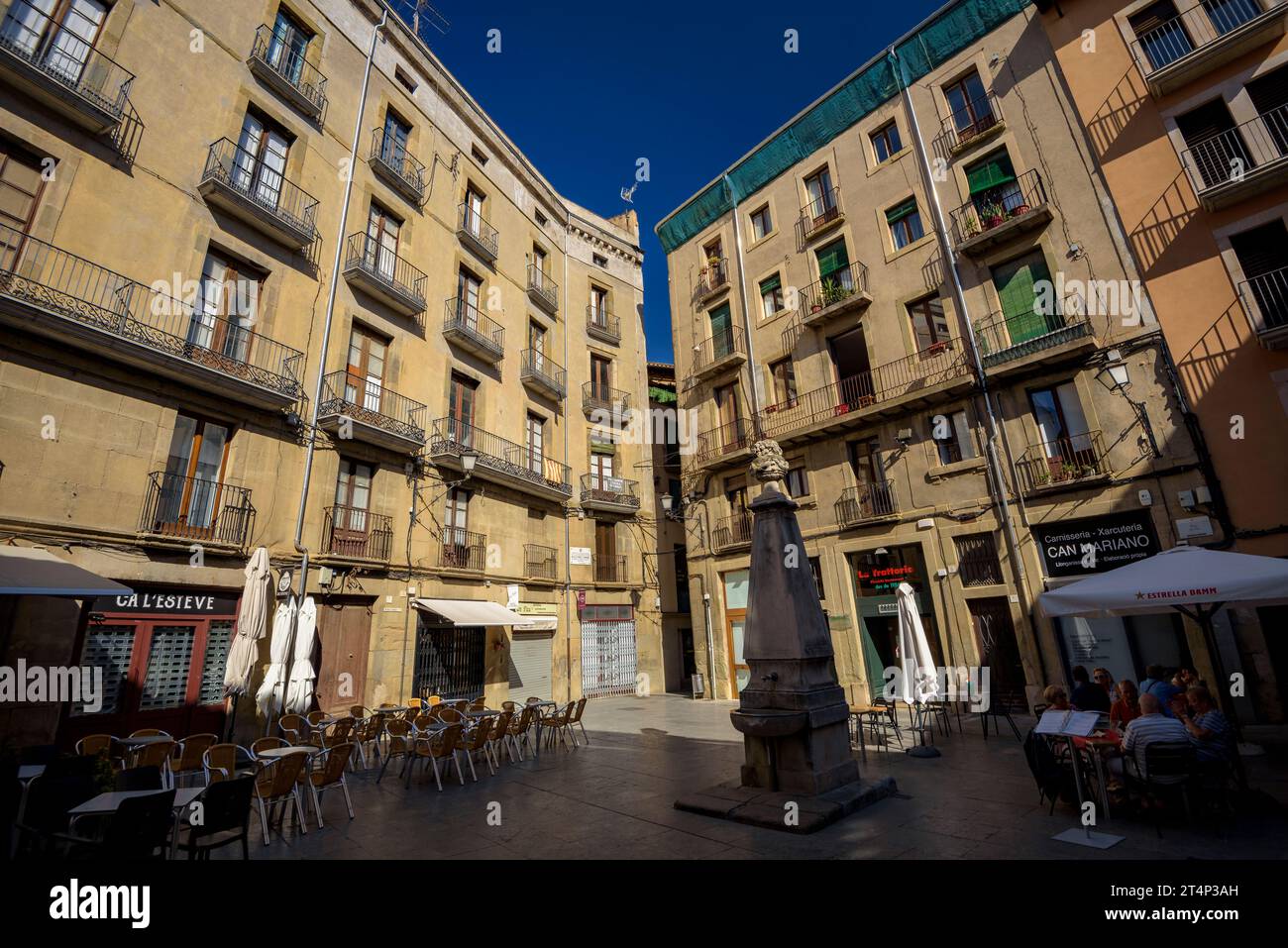 Streets and buildings of the historic center of the city of Vic (Osona, Barcelona, Catalonia, Spain) ESP: Calles y edificios, centro histórico de Vic Stock Photo