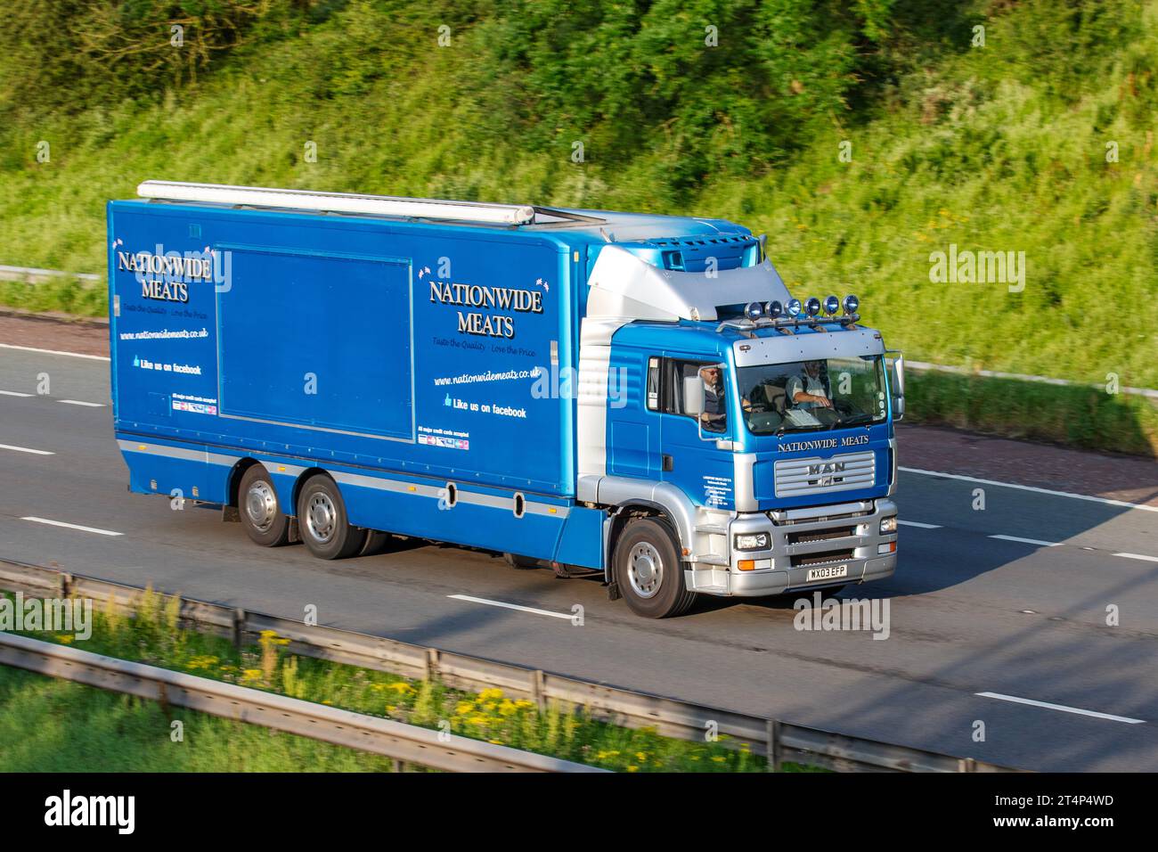 Nationwide Meats, Next Day Super Chilled Nationwide meat delivery. Blue 2003 Diesel 11970 cc