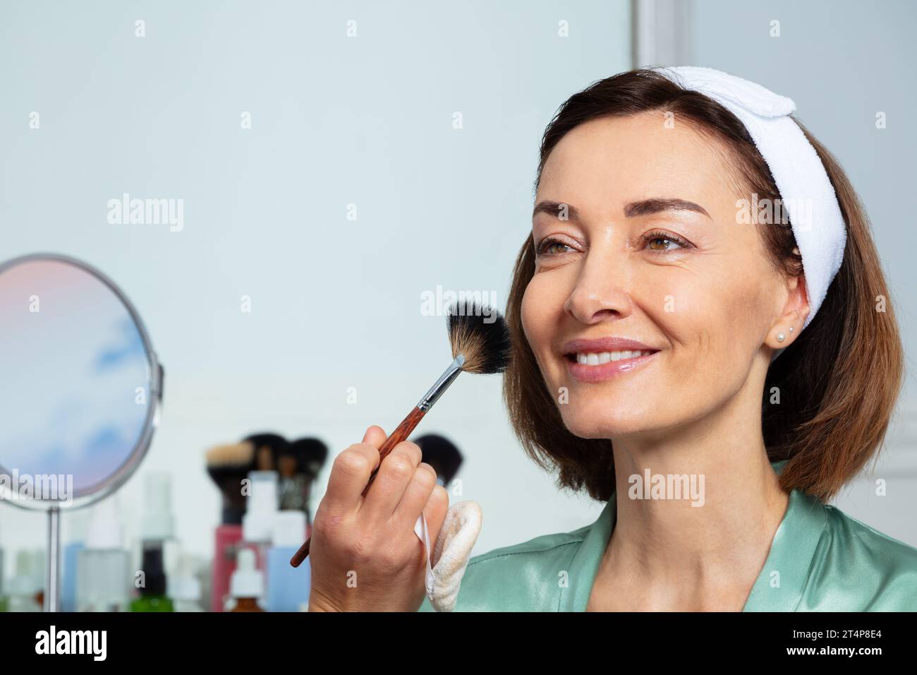 Beautician techniques hires stock photography and images Alamy