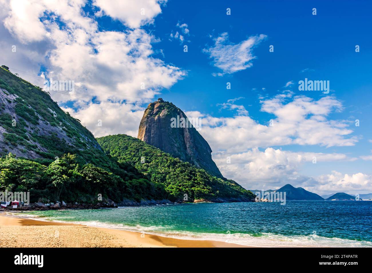 Sugarloaf Mountain, one of the main and best-known tourist attractions ...