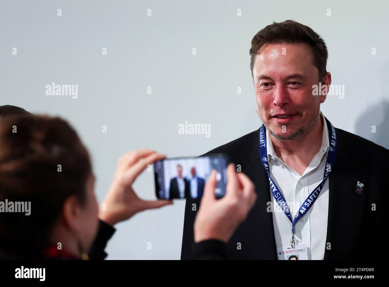 Tesla ai hi-res stock photography and images - Alamy