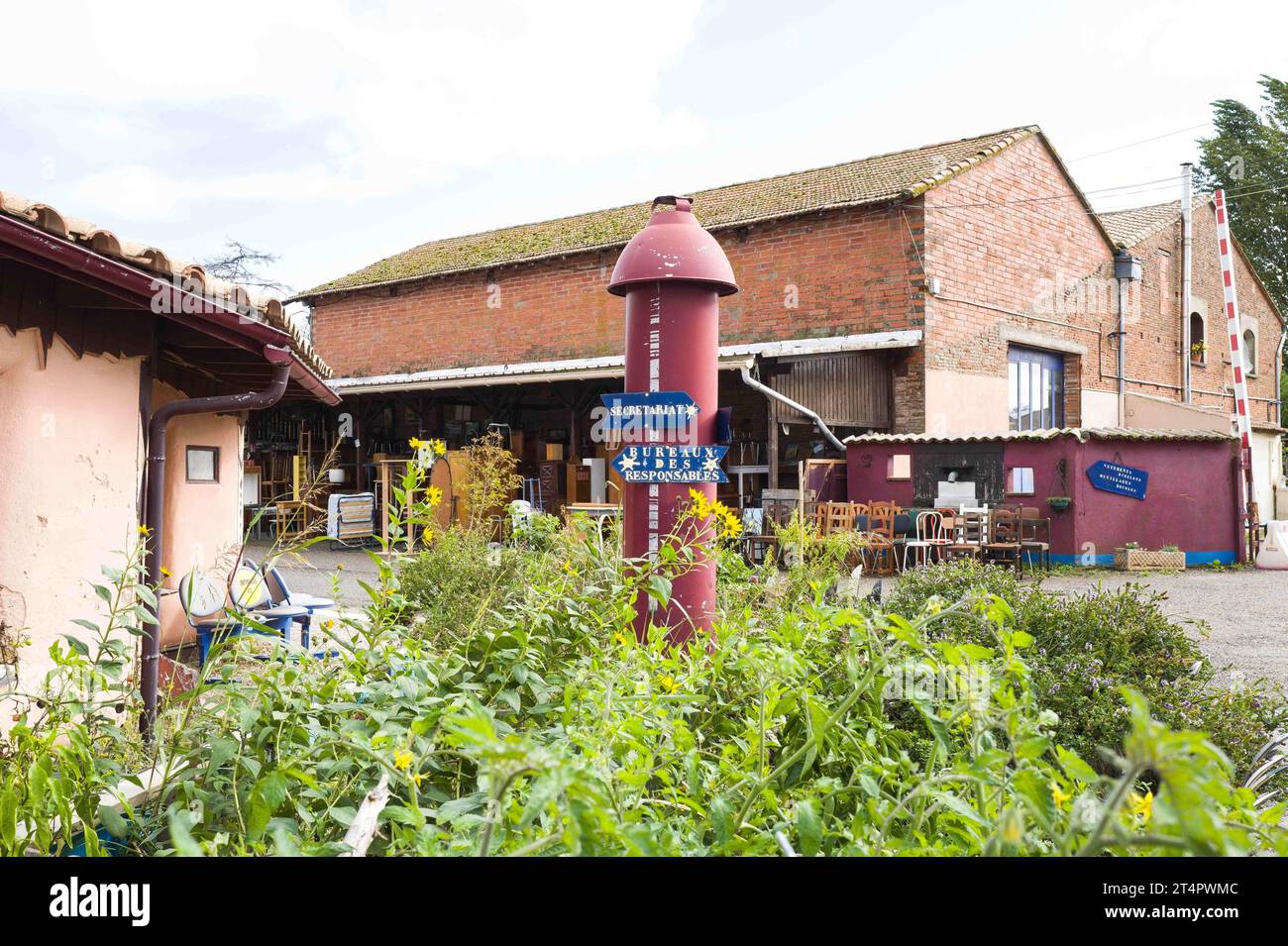 Plans du temple hires stock photography and images Alamy