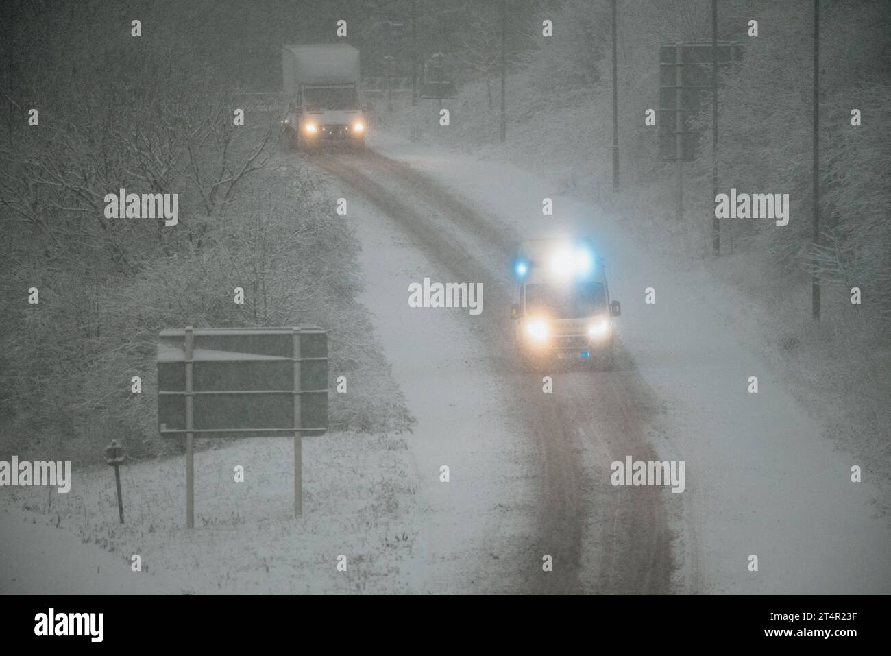 Snow In Midlands Heavy snowfall disrupts travel in the midlands region of the A14 near ...