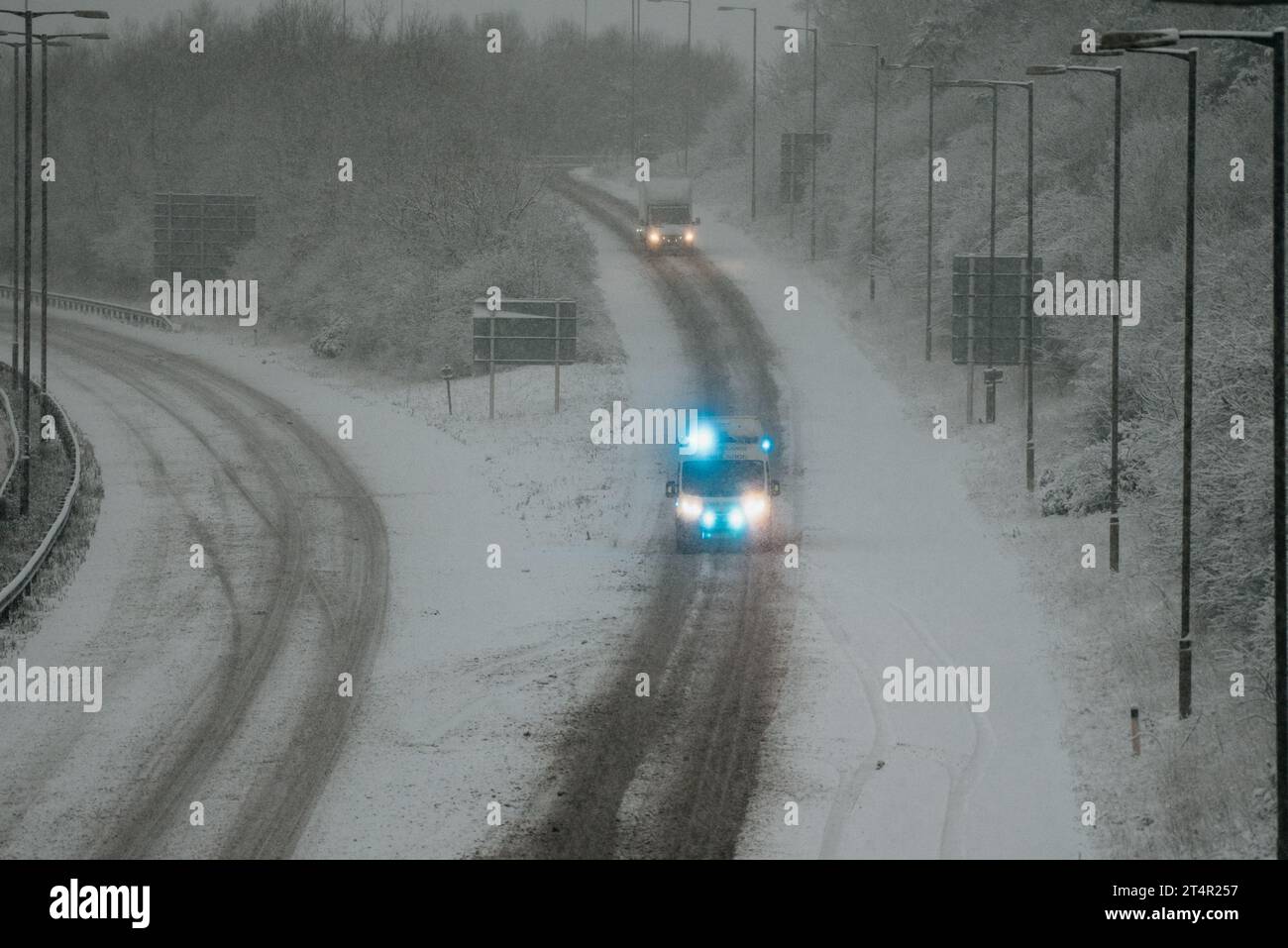 Snow In Midlands Heavy snowfall disrupts travel in the midlands region of the A14 near ...
