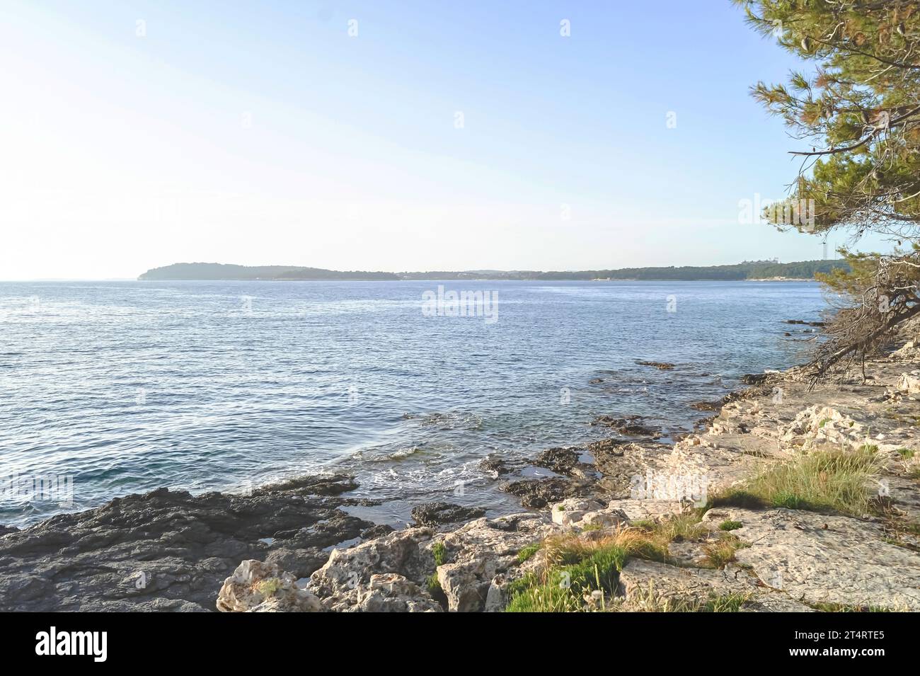 Serene coastal scene rocky hi-res stock photography and images - Alamy