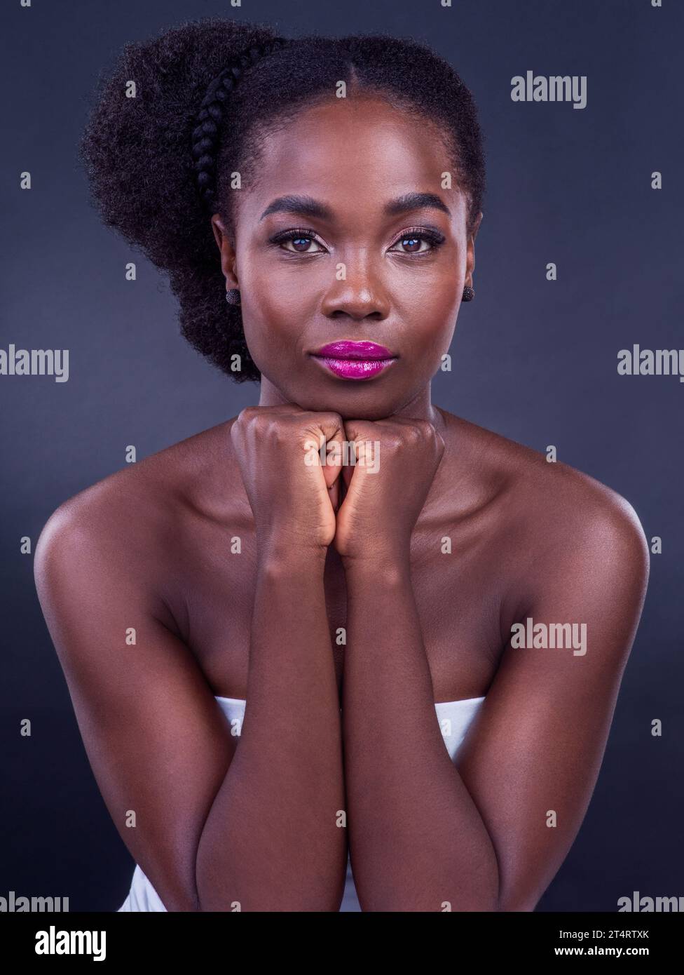 True african female model hi-res stock photography and images - Alamy