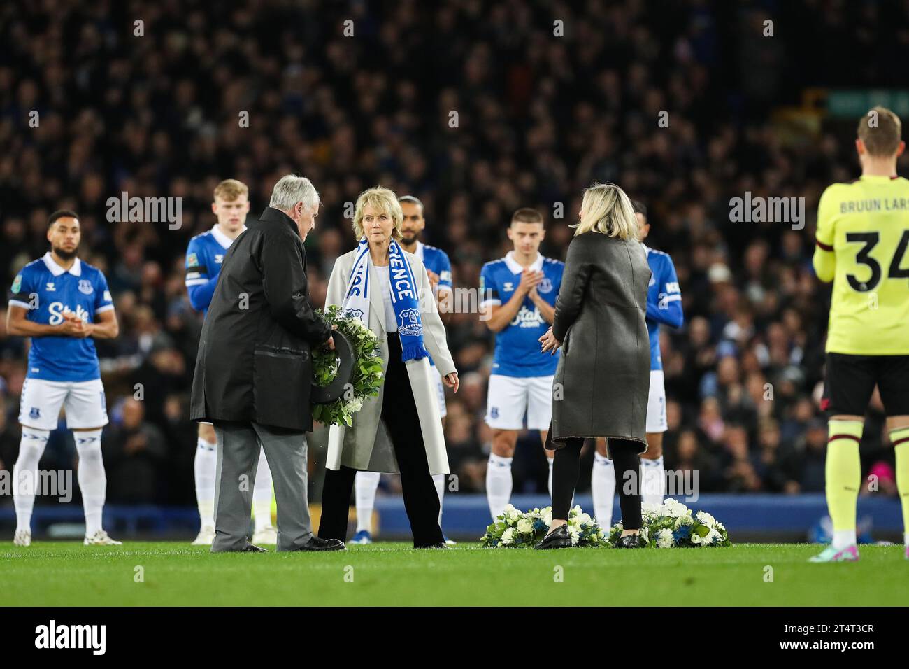 Liverpool, UK. 01st Nov, 2023. Jenny Seagrove lays wreath for partner Bill Kenwright before the Everton FC v Burnley FC, Carabao Cup 4th Round match at Goodison Park, Liverpool, England, United Kingdom on 1 November 2023 Credit: Every Second Media/Alamy Live News Stock Photo