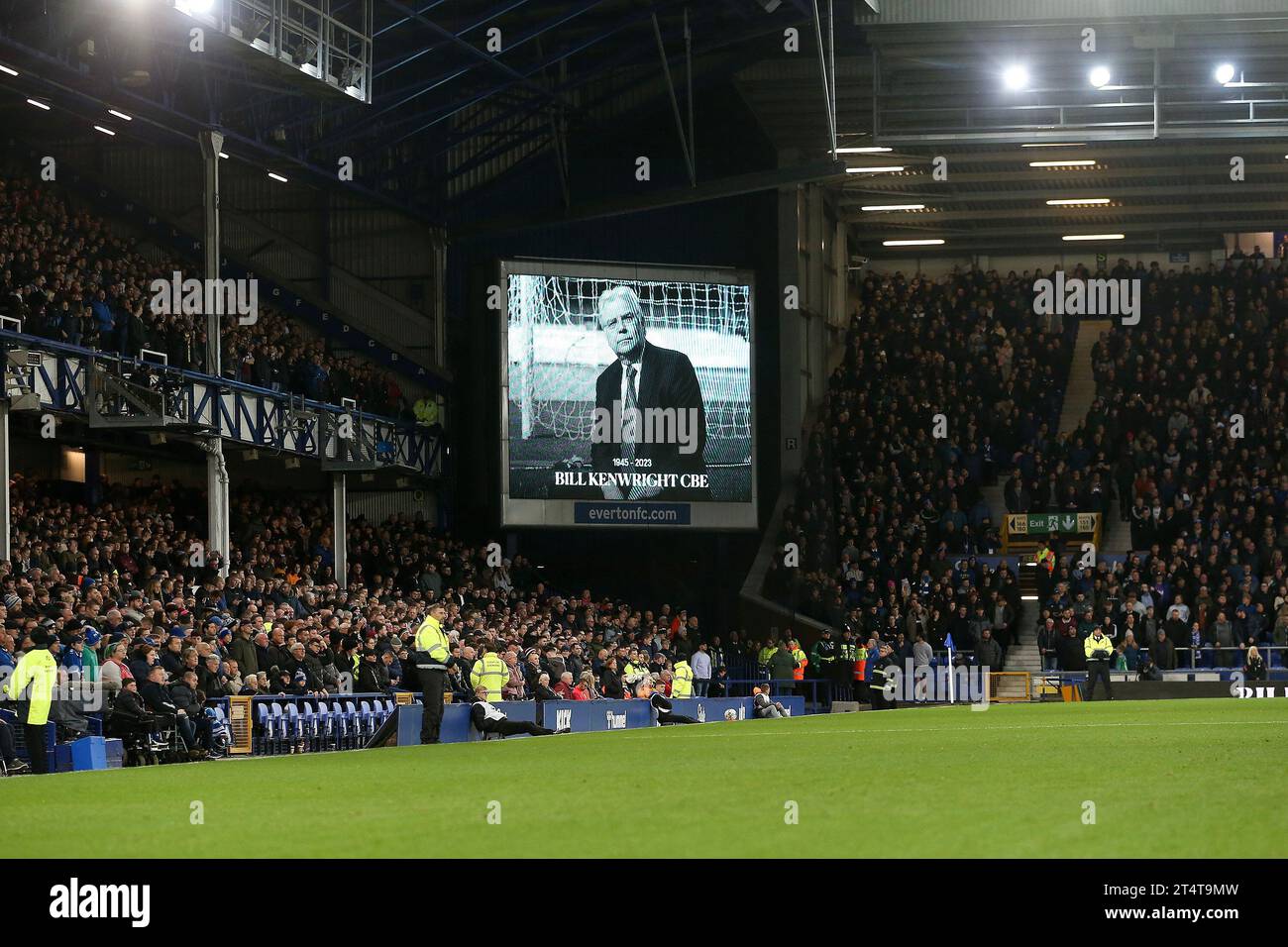 Everton, UK. 01st Nov, 2023. A tribute to former Everton Chairman Bill Kenwright CBE following his recent death. Carabao Cup, EFL Cup match, Everton v Burnley at Goodison Park in Liverpool on Wednesday 1st November 2023. this image may only be used for Editorial purposes. Editorial use only, pic by Chris Stading/Andrew Orchard sports photography/Alamy Live news Credit: Andrew Orchard sports photography/Alamy Live News Stock Photo