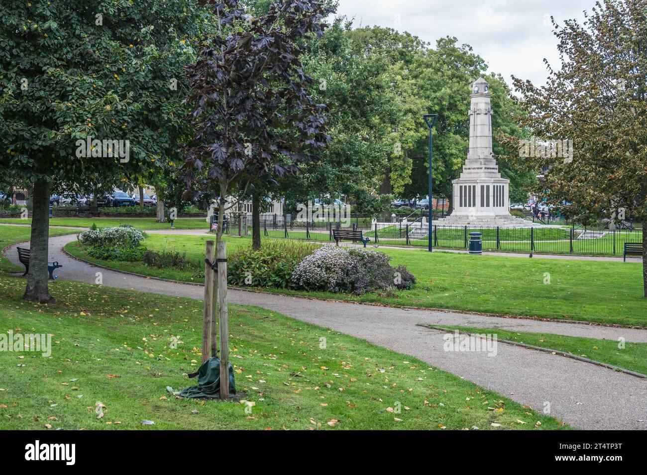 The image is of St George's park gardens in the centre of the seaside holiday resort town of Great Yarmouth looking towards the war memorial Stock Photo
