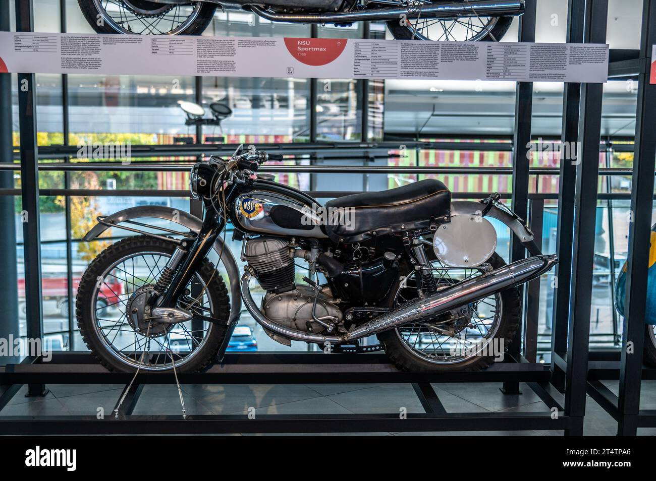 ♡希少♡ TÜRKSPOR NECKARSUL Neckarsulmer Audi Forum Neckarsulm, with a small collection of historical NSU