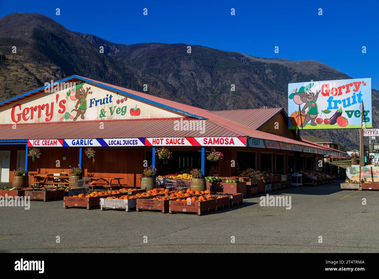 Keremeos, British Columbia, Canada September 8, 2023 Fruit stand