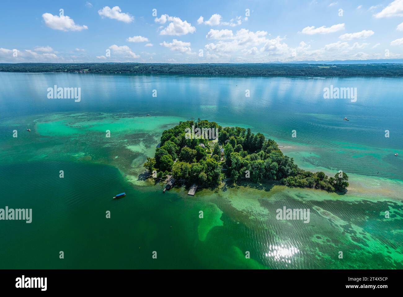 Summer on the shores of Lake Starnberg near Feldafing around the Rose Island Stock Photo