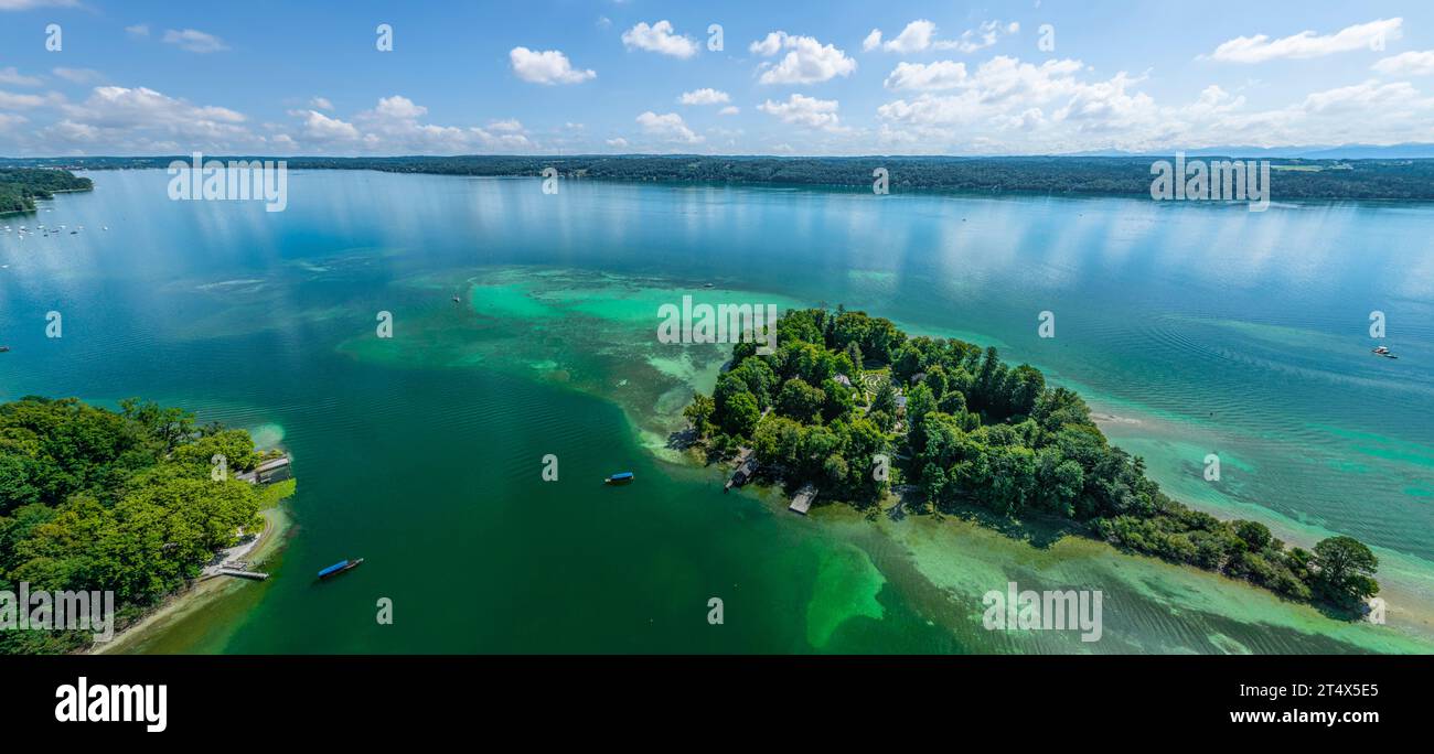 Summer on the shores of Lake Starnberg near Feldafing around the Rose Island Stock Photo