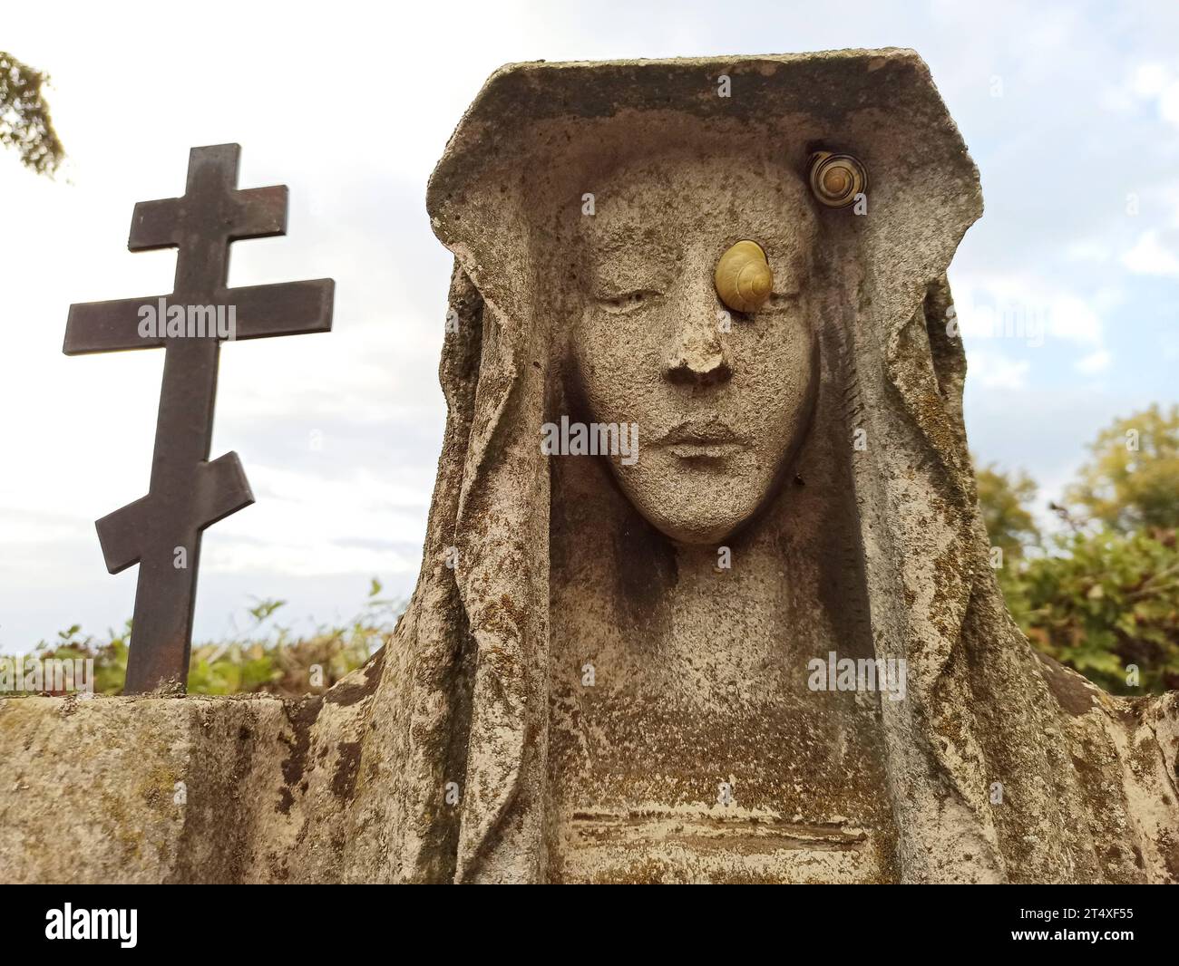 TrauerFriedhofsfotos als Symbolfoto fuer Trauer und sterben. Trauer
