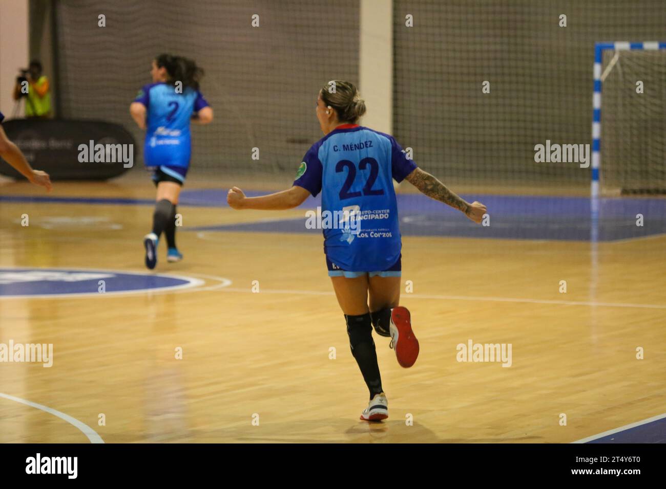 Oviedo, Asturias, Spain. 1st Nov, 2023. Oviedo, Spain, 1st November, 2023: Lobas Global Atac Oviedo player, Camila Belen Mendez (22) celebrates a goal during the 9th Matchday of the Liga Guerreras Iberdrola between Lobas Global Atac Oviedo and Motive.co Gijon Balonmano La Calzada, on November 1, 2023, at the Florida Arena Municipal Sports Center, in Oviedo, Spain. (Credit Image: © Alberto Brevers/Pacific Press via ZUMA Press Wire) EDITORIAL USAGE ONLY! Not for Commercial USAGE! Stock Photo