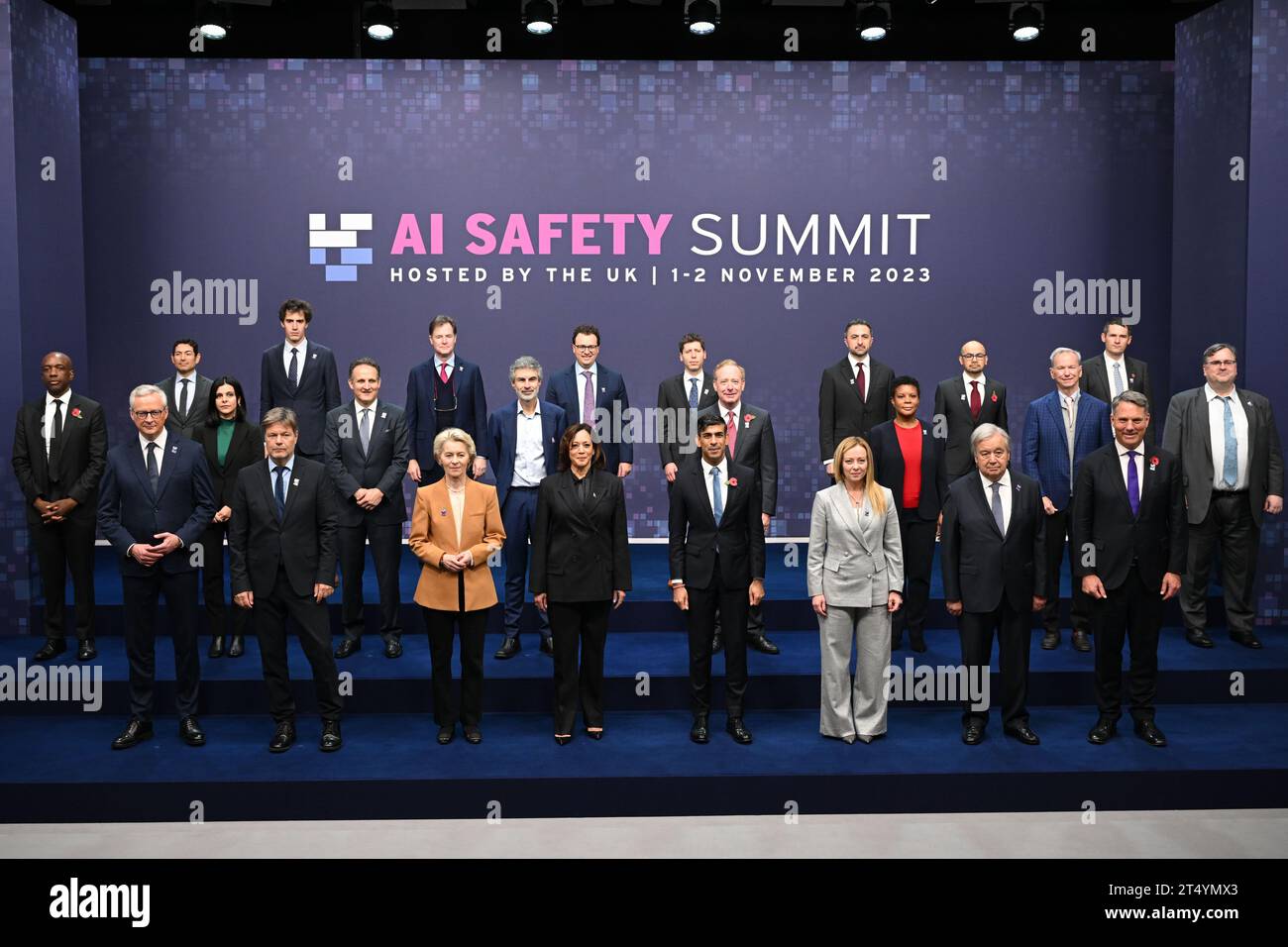 (first row, left to right) France's Minister for Economy, Finance, Industry and Digital Security Bruno Le Maire, German Economy and Climate Minister Robert Habeck, European Commission President Ursula von der Leyen, U.S. Vice President Kamala Harris, British Prime Minister Rishi Sunak, Italy's Prime Minister Giorgia Meloni, UN Secretary General Antonio Guterres and Australia's Deputy Prime Minister and Minister of Defence Richard Marles, (Middle and Back row left to right) Google's James Manyika, Tino Cuellar, President of the Carnegie Endowment for International Peace, Amba Kak, AI Now Instit Stock Photo