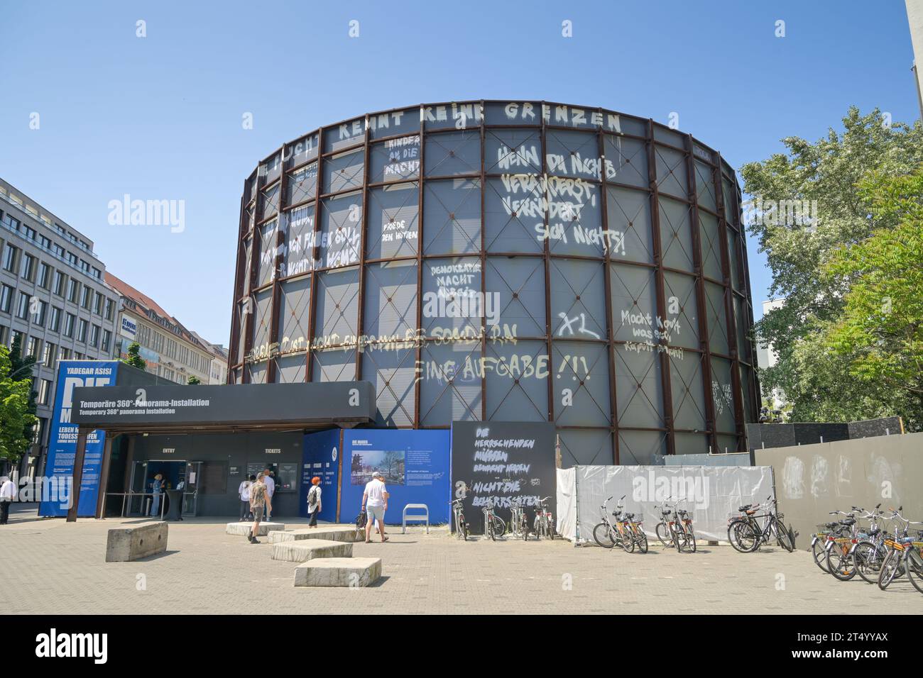 Api Yadagar Yadegar Asisi Panorama, The Berlin Wall, Zimmerstraße, Checkpoint ...