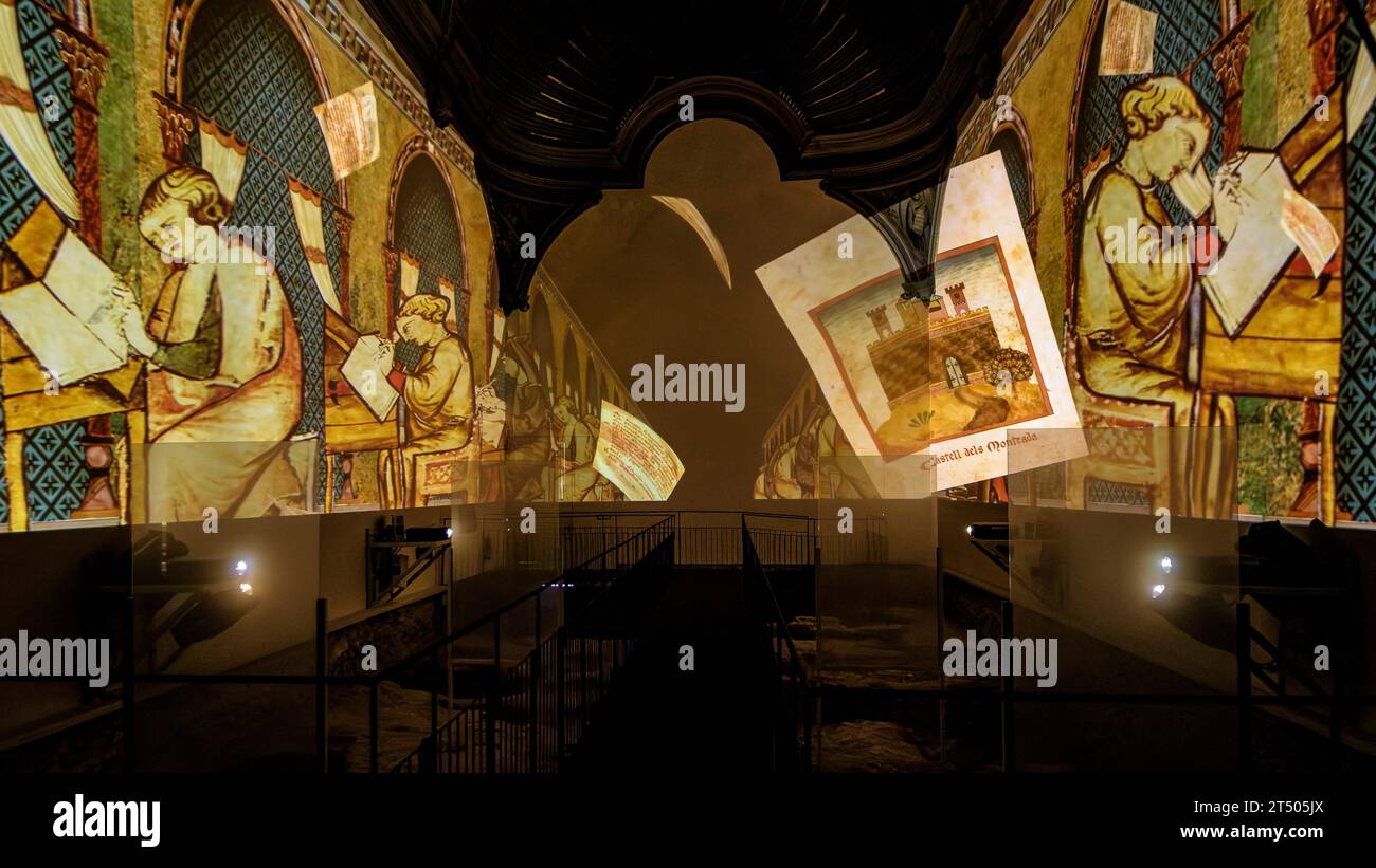 Projection Mapping Inside Projection mapping structure hi-res stock photography and images - Alamy
