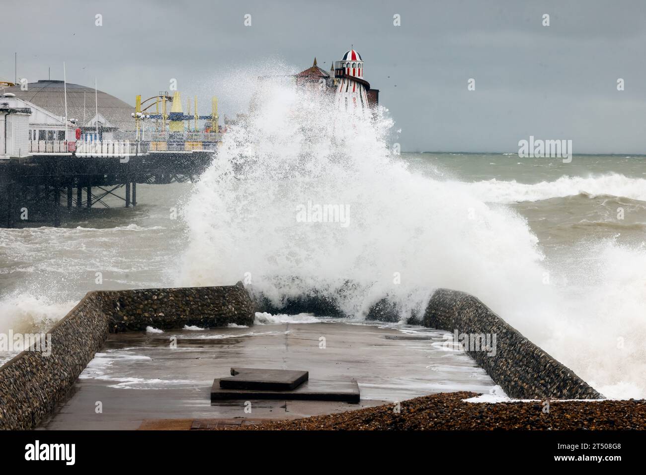 Brighton Beach, City of Brighton & Hove, East Sussex, UK. Storm Ciarán