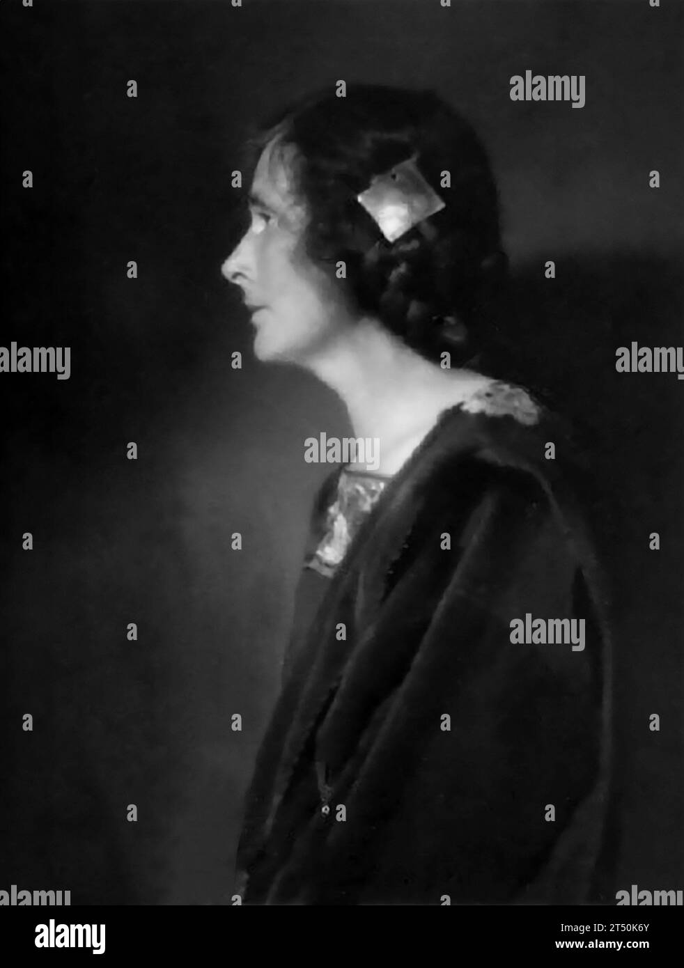Anne Brigman. Self portrait of the American photographer, Anne Wardrope Brigman (née Nott; 1869-1950), 1919 Stock Photo