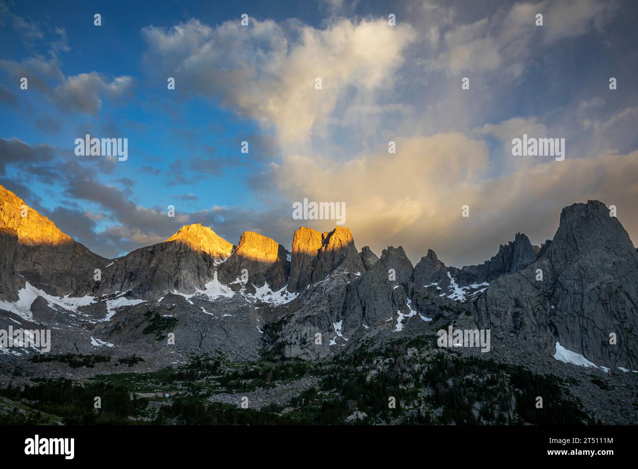 WY05588-00...WYOMIMNG - Sunrise at the Cirque of the Towers in the Popo Agie Wilderness area of the Wind River Range. Stock Photo