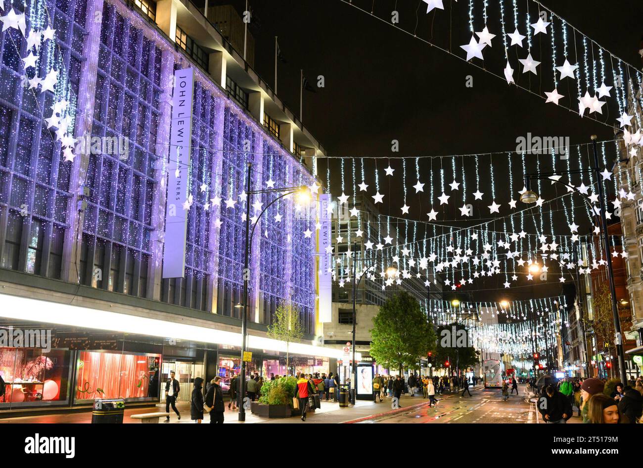 EDITORIAL USE ONLY The Oxford Street Christmas lights switchon in