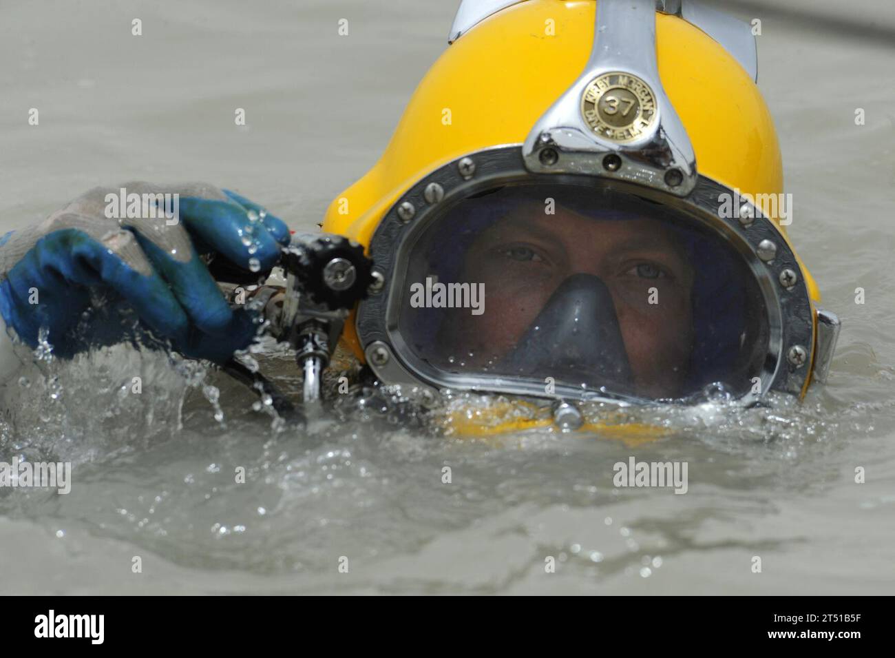 Kirby Morgan Scuba Diving Helmet / Dive Helmet