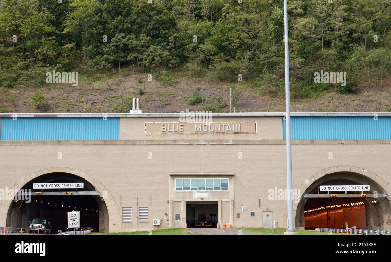 Blue Mountain Tunnel on the Pennsylvania Turnpike Stock Photo Alamy