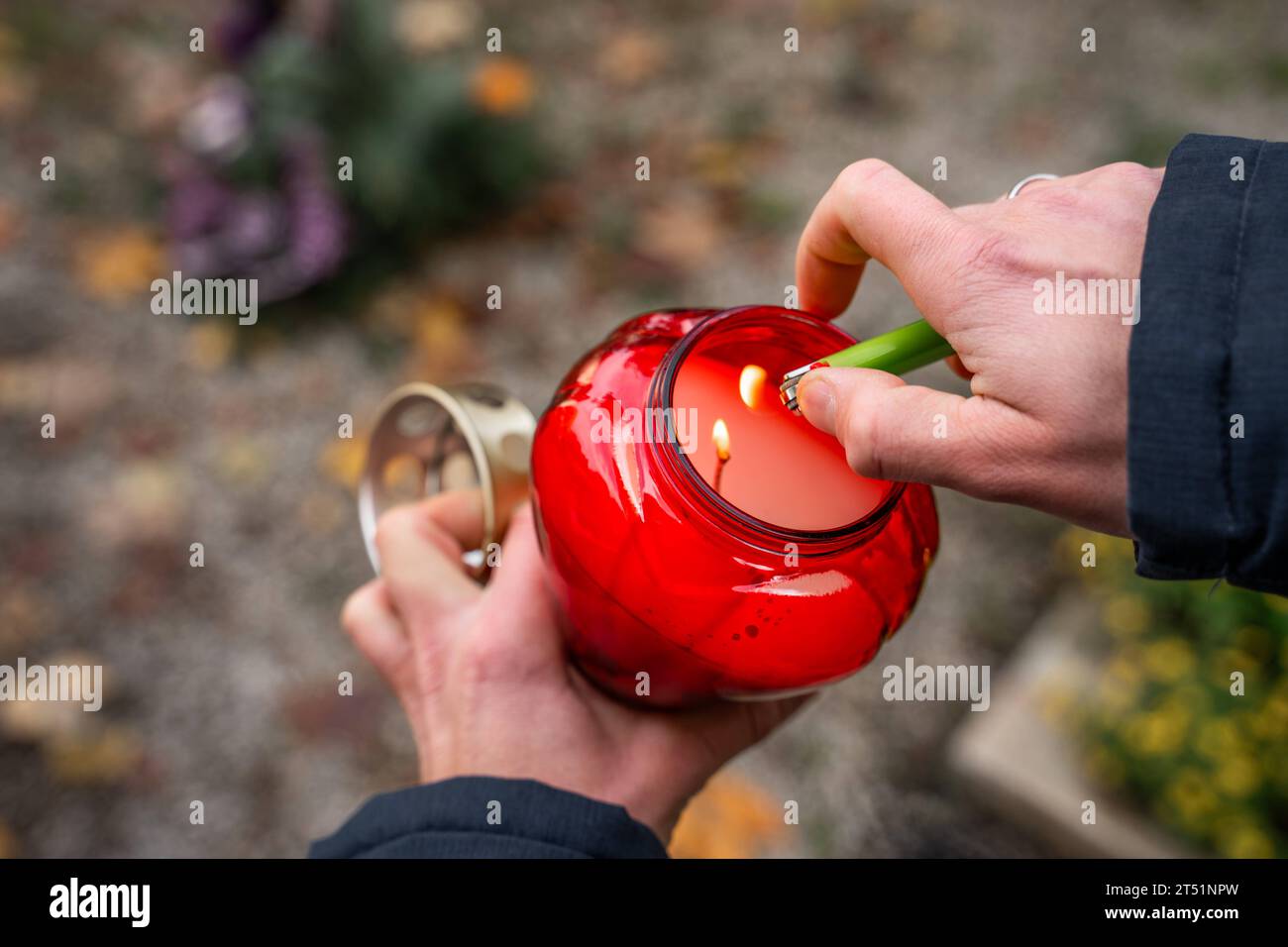 Feuerzeug hi-res stock photography and images - Alamy