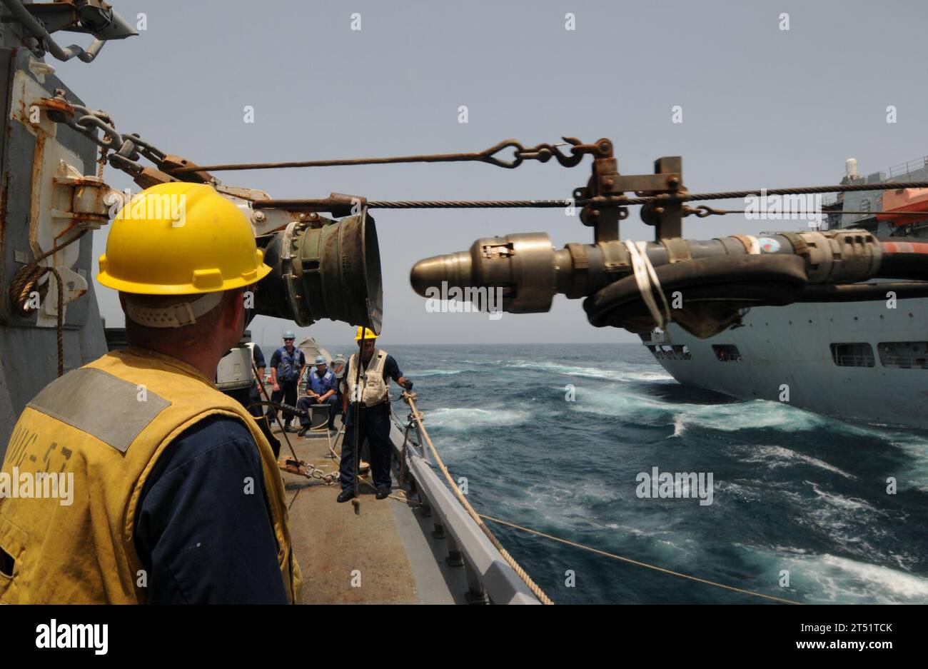 A 389, DDG 57, Deven B. King, fuel, fuel receptacle, GuidedMissile