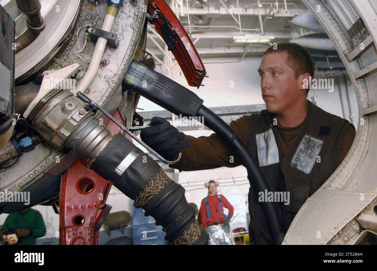 Air start hose hires stock photography and images Alamy