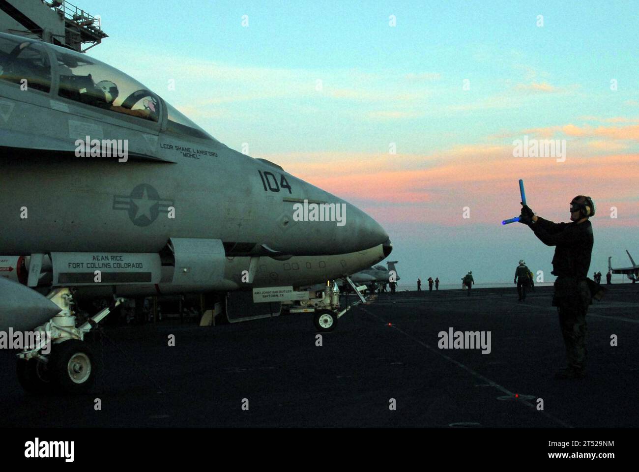 aircraft carrier, Black Aces of Strike Fighter Squadron (VFA) 41, F/A-18F Super Hornet, flight deck, North Arabian Sea, U.S. navy photo, USS Nimitz (CVN 68) Stock Photo