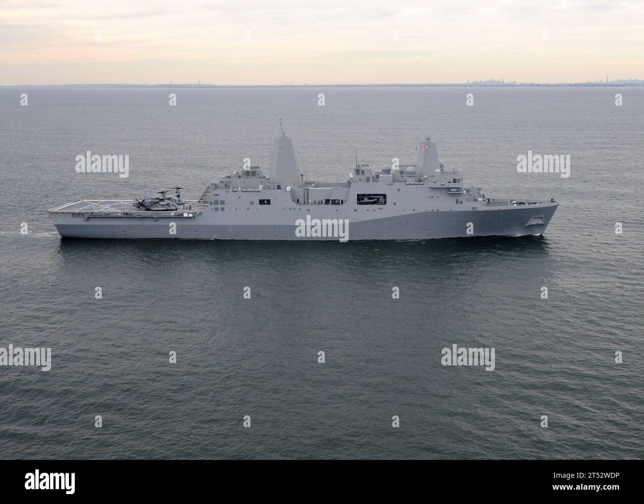 Amphibious, Dock Landing Ship, Lpd 21, New York, Ship, Uss New York 