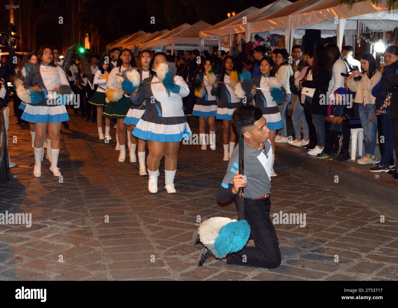 Exalumnoscolegios hi-res stock photography and images - Alamy