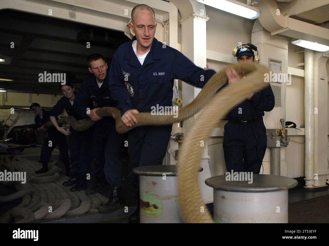 Calif. U.S. Navy , heave mooring lines, san diego, USS John C. Stennis
