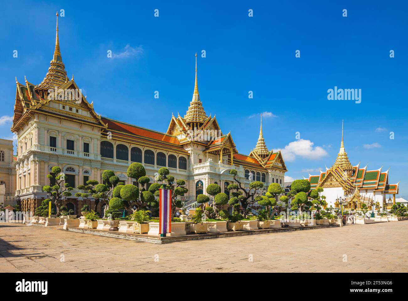 Chakri Maha Prasat, Grand Palace, located in bangkok city, thailand Stock Photo