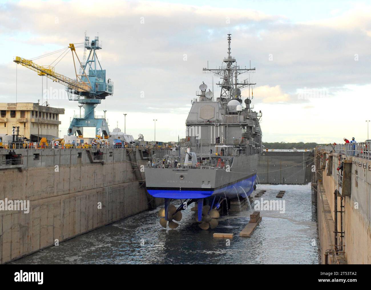 CG 73, dry dock, Pearl Harbor, port royal, Shipyard, USS Port Royal ...