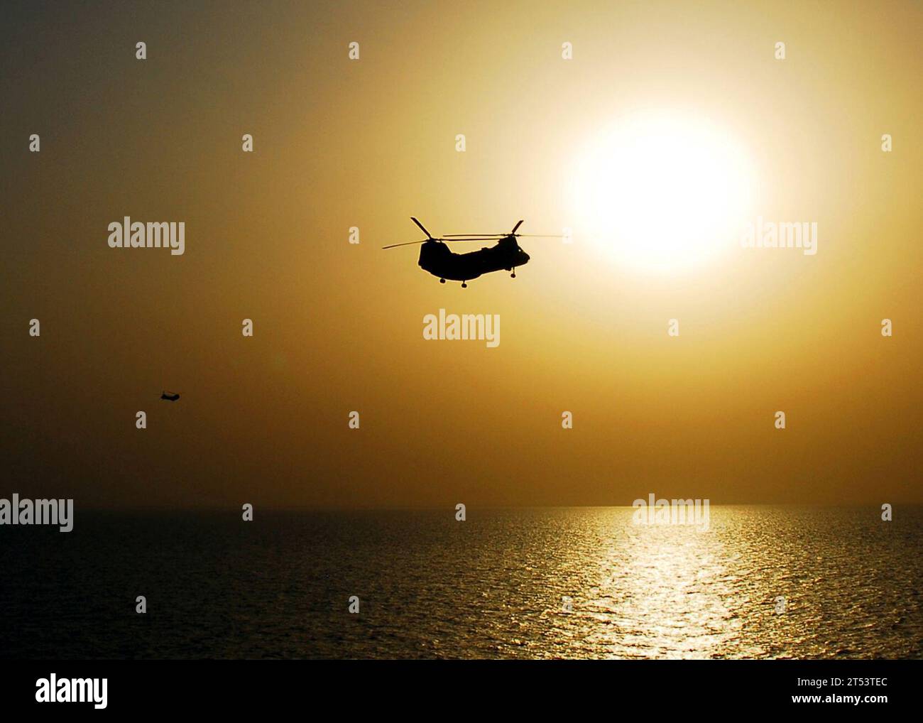 Ch 46e sea knight hi-res stock photography and images - Alamy