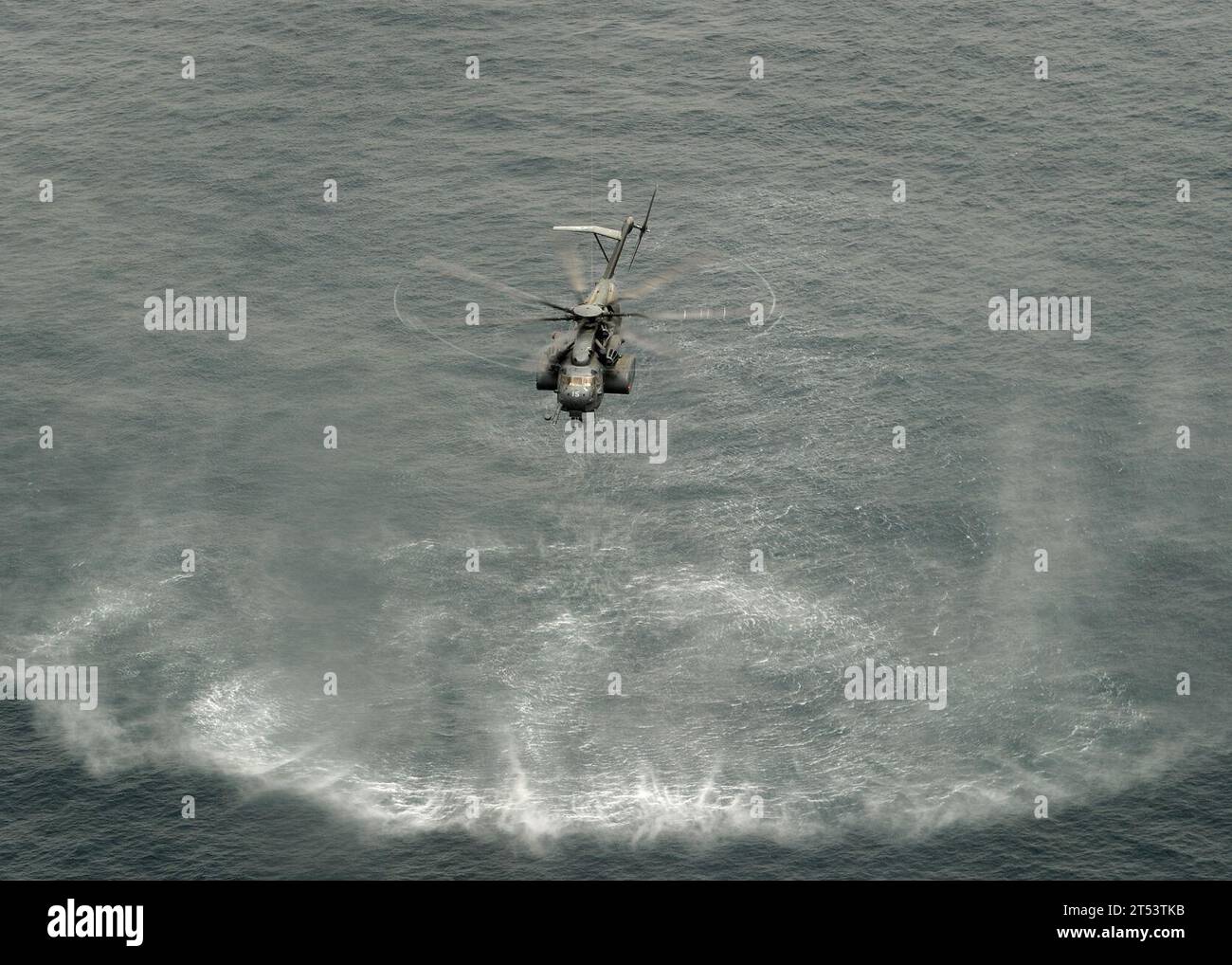 CH-53 Sea Stallion, helicopter, Helicopter Mine Countermeasures Squadron 15, HM-15, mine countermeasures, MK-104 Mod 3 acoustic mine sweeper, navy, U.S. Navy Stock Photo