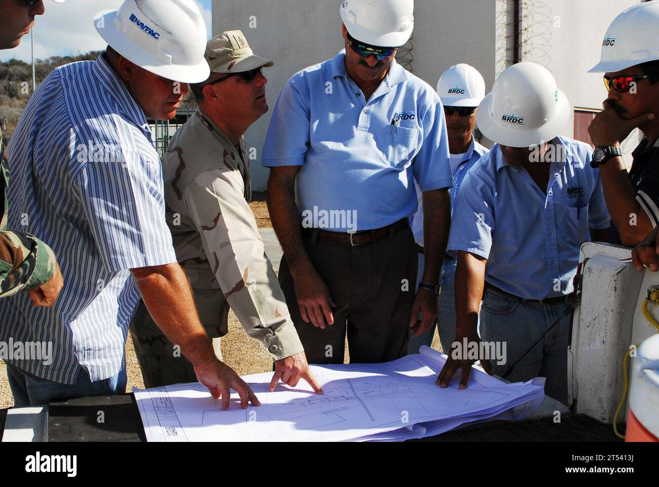 Joint task force guantanamo engineers hi-res stock photography and ...