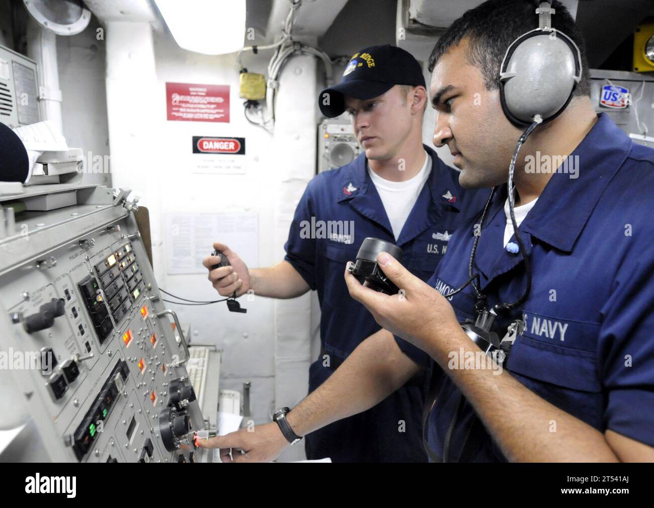 Navy fc hi-res stock photography and images - Alamy