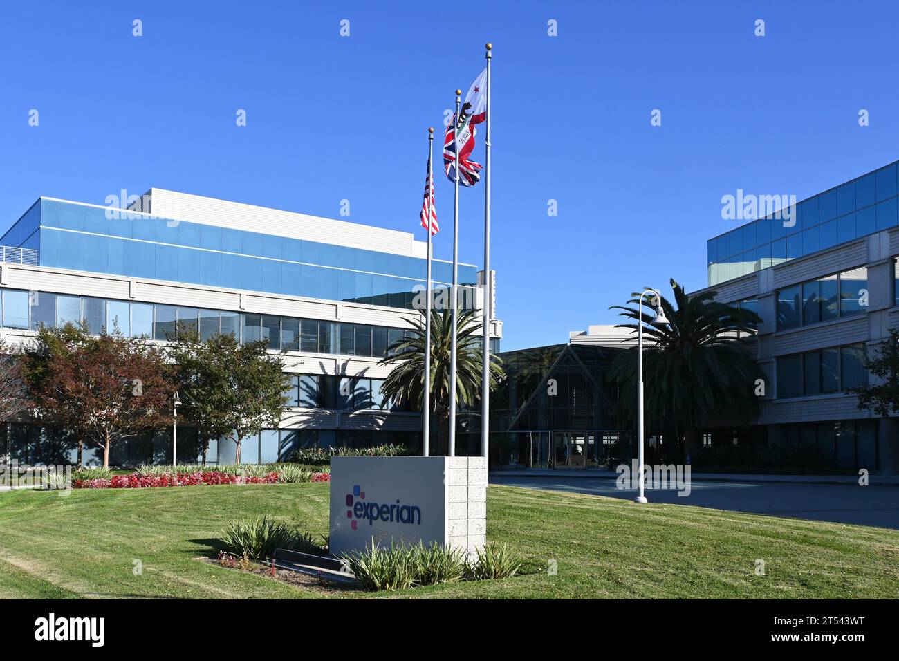 COSTA MESA, CALIFORNIA - 1 NOV 2023:  Experian North American Headquarters building at 475 Anton Boulevard. Stock Photo