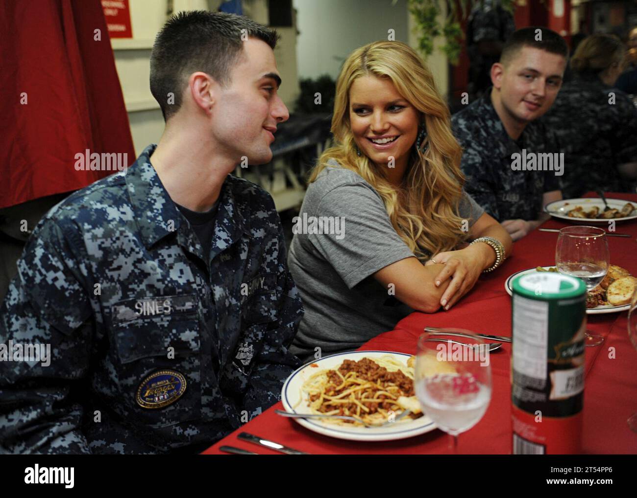 DV, jessica simpson, Sailors, U.S. Navy, USS Harry S. Truman (CVN 75