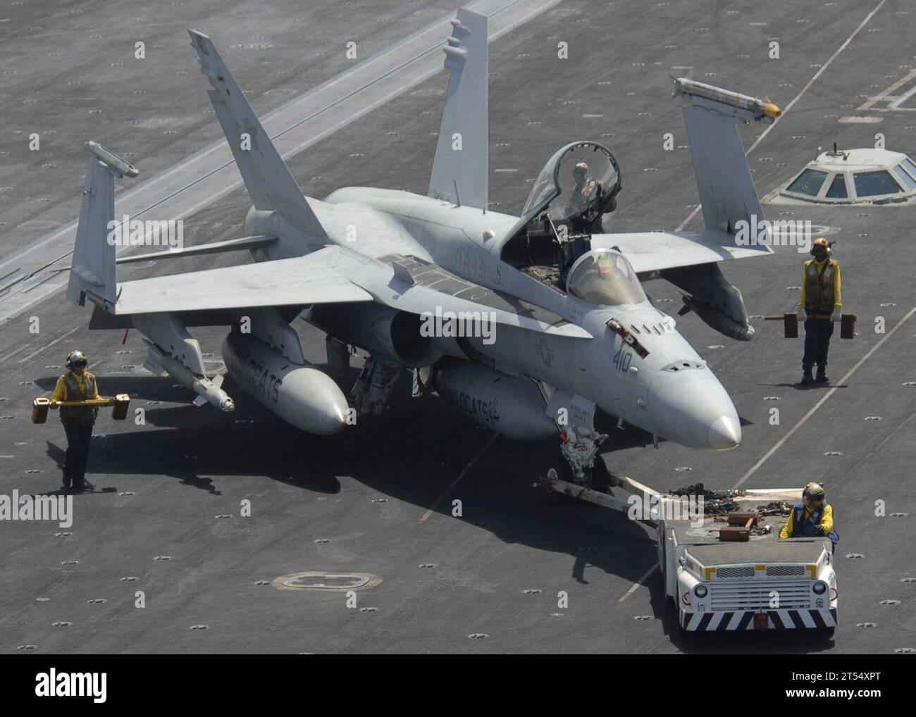 f/a-18c, hornet, navy, Strike Fighter Squadron 131, U.S. Navy, USS ...